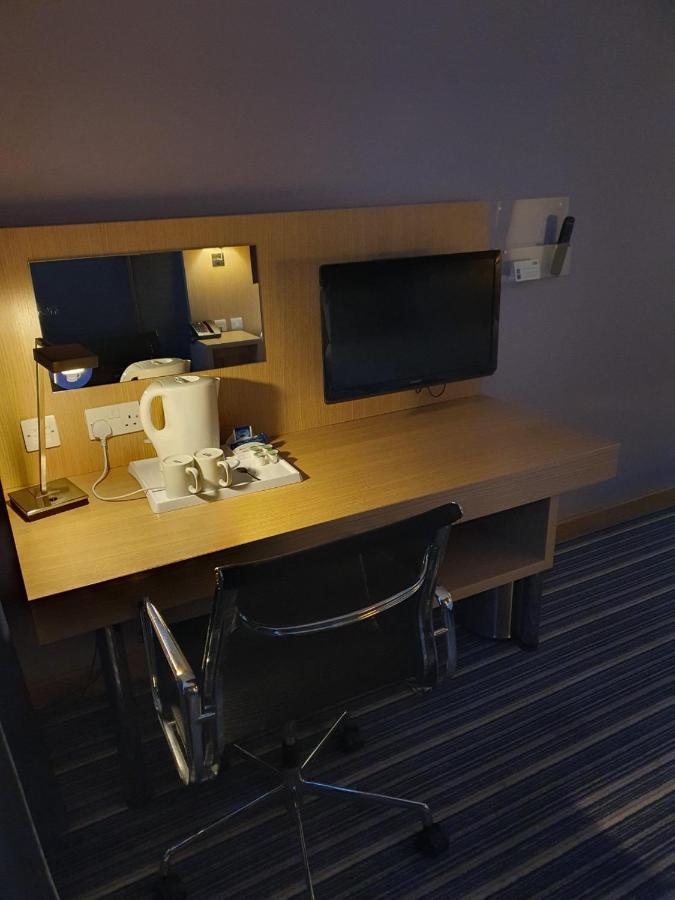 Holiday Inn Express Rotherham - North By Ihg Eksteriør billede