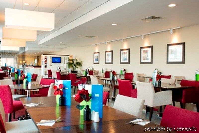 Holiday Inn Express Rotherham - North By Ihg Eksteriør billede